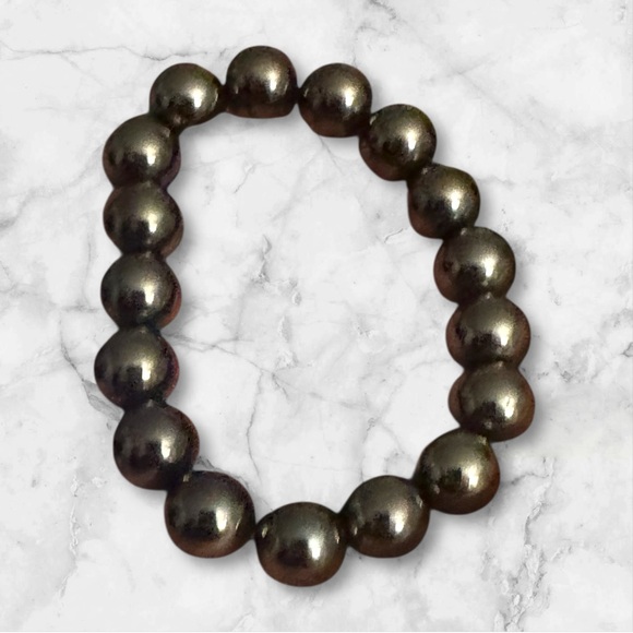 Hematite Crystal Bracelet - Picture 2 of 6